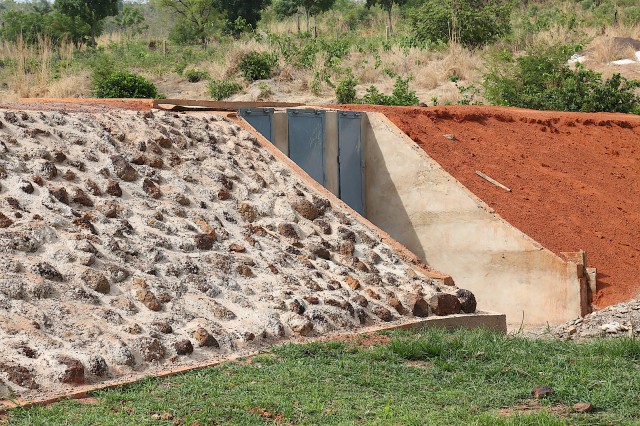 <span id='diak'>TRAVAUX D’AMÉNAGEMENT HYDRO-AGRICOLE DES PÉRIMÈTRES DE KAFOSSI 2 DANS DAMAKAMANIA - KINDIA ET BENDOUGOU DANS MOLOTA-KINDIA</span> 
	<a class='icon image-popup d-flex justify-content-center align-items-center'      
	href='__upload/0M8A5947.jpg' style='font-size:18px;color:darkred'>Voir plus!</a>