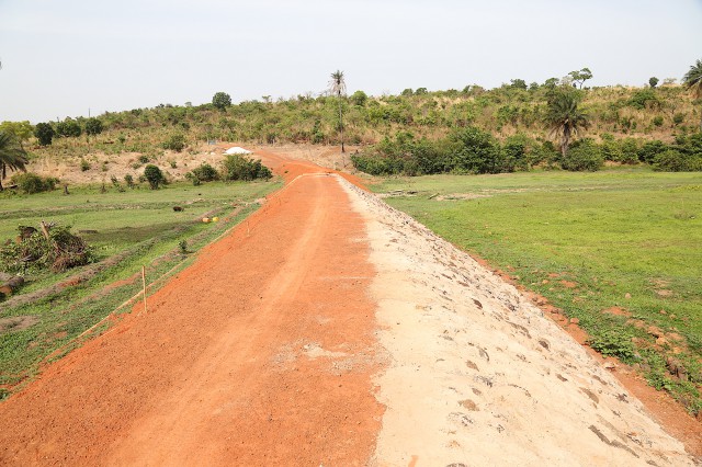 <span id='diak'>TRAVAUX D’AMÉNAGEMENT HYDRO-AGRICOLE DES PÉRIMÈTRES DE KAFOSSI 2 DANS DAMAKAMANIA - KINDIA ET BENDOUGOU DANS MOLOTA-KINDIA</span> 
	<a class='icon image-popup d-flex justify-content-center align-items-center'      
	href='__upload/0M8A5950.jpg' style='font-size:18px;color:darkred'>Voir plus!</a>
