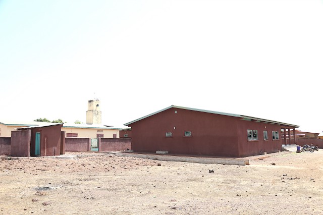 <span id='diak'>CENTRE DE SANTÉ DE BORDO, KANKAN</span> <a class='icon image-popup d-flex justify-content-center align-items-center'      href='__upload/Imagekan.jpg' style='font-size:18px;color:darkred'>Voir plus!</a>